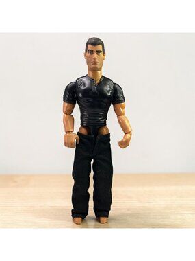 GI Joe Hasbro International 12" Action Figure With Black Shirt & Pants 1998